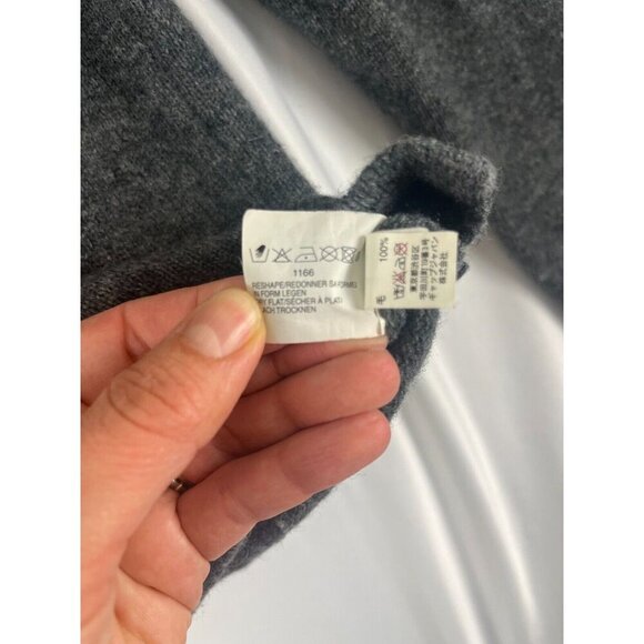 Gap Grey Lambswool Crewneck Women's Sweater - Picture 7 of 13